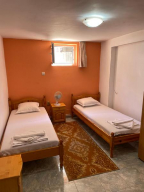 Sveti Vlas niki house